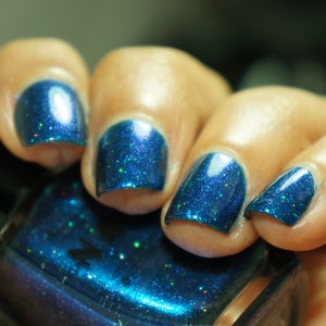 Fair Fight dark Blue shimmer multichrome nail polish with holographic glitter image 4