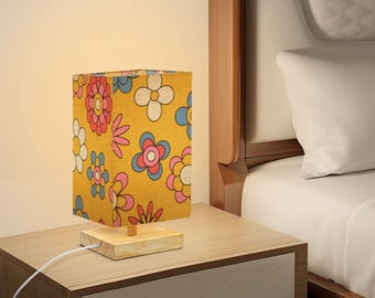 Groovy Floral Table Lamp Retro Daisy Bedside Light Colorful Hippie Accent Lighting Boho Bedroom Living Room Dorm Home Decor