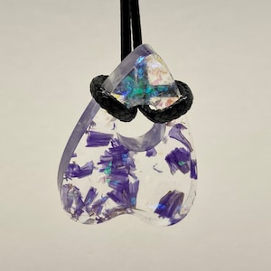 Floral Ouija Planchette Pendant: Resin Necklace with Purple Statice Flowers