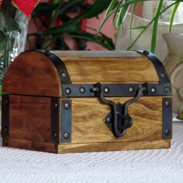 Jewelry rustic box