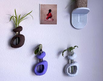 Abstract Wall Propagation Vase – Modern Hanging Plant Tube Holder for Cuttings and Small Stems
