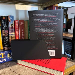 Hardcover Book Dust Jacket Holder: Bookshelf Insert