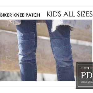 Peut inclure: Gros plan sur une paire de jeans bleus avec un patch en jean sur chaque genou. Le jean est porté par un enfant, et le texte "BIKER KNEE PATCH KIDS ALL SIZES" est en haut de l'image. Le texte "Modern Mending PDF INSTANT DOWNLOAD" est en bas de l'image.