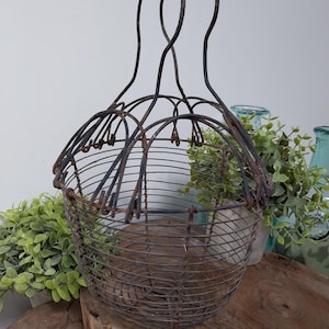 Vintage French Wire Egg Basket: Rustic Kitchen Storage