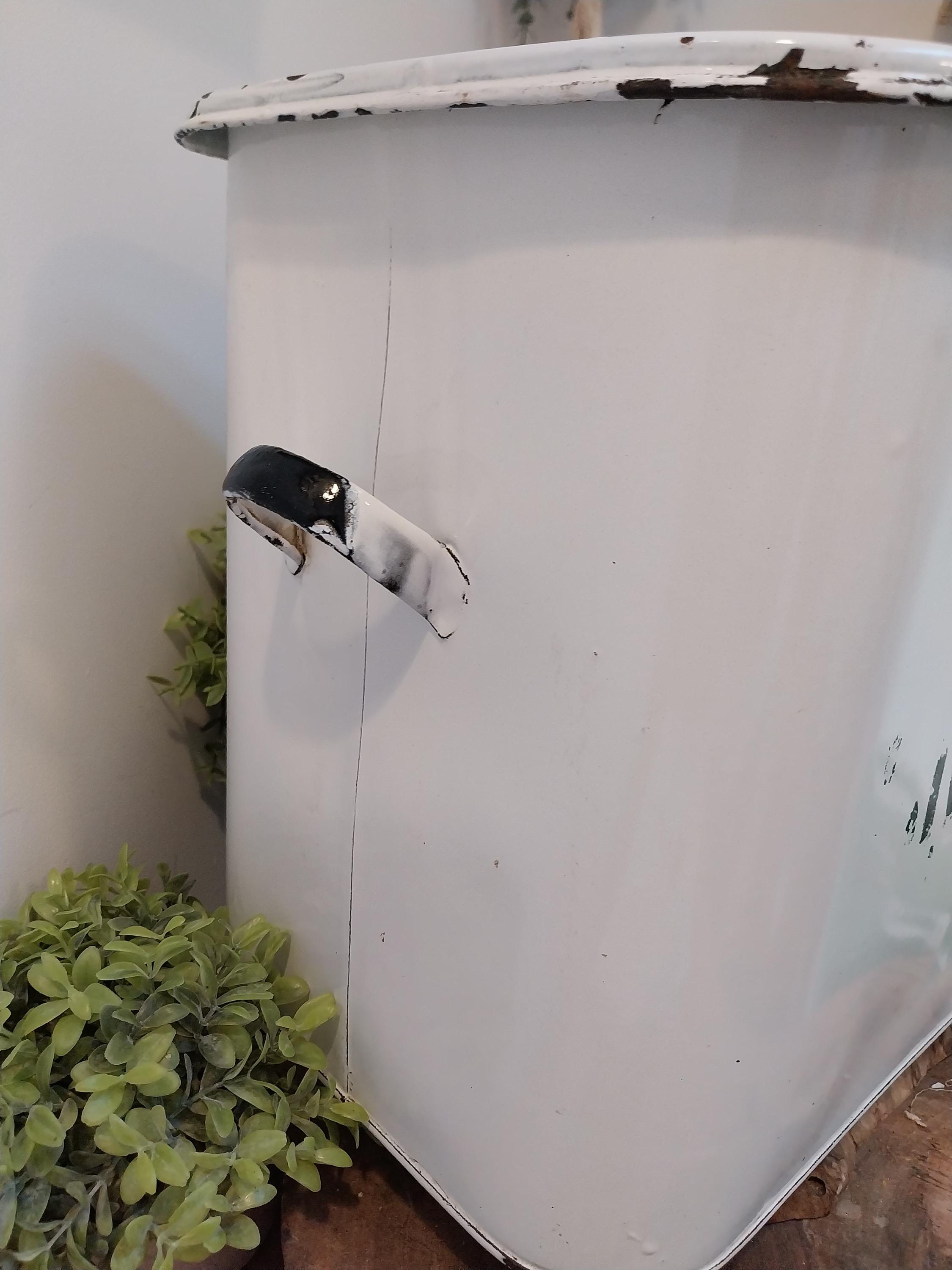 ヴィンテージの英国製エナメルブレッドビン：カントリーキッチン収納