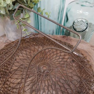 Vintage French Wire Egg Basket: Kitchen Storage