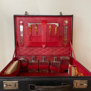 Vintage Vanity Suitcase, Vanity, Collectables