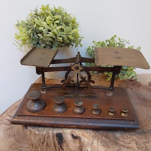 Antique post office scales, Scales, Office Decoration, Post Office, Weighing Scales