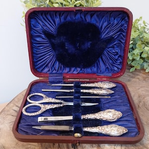 Vintage silver manicure set, manicure, collectable