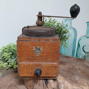 Vintage French Coffee Grinder by Peugeot Brothers, Coffee Mills, Kitchen Decoration