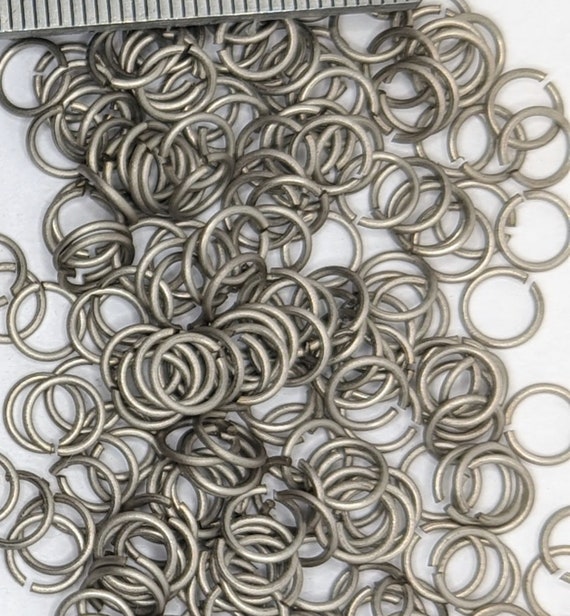 Titanium Jump Rings 100 Hypoallergenic Jewelry Findings for Chainmaille and  Jewelry Making, 6mm Open, 20 Gauge. 