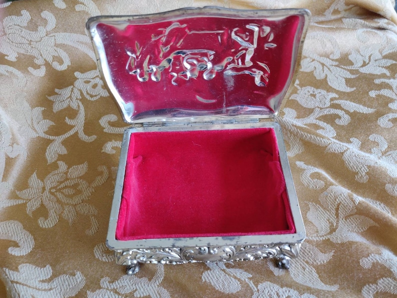 European Style Silver Jewelry Box with Relief Engraving and Velvet Interior