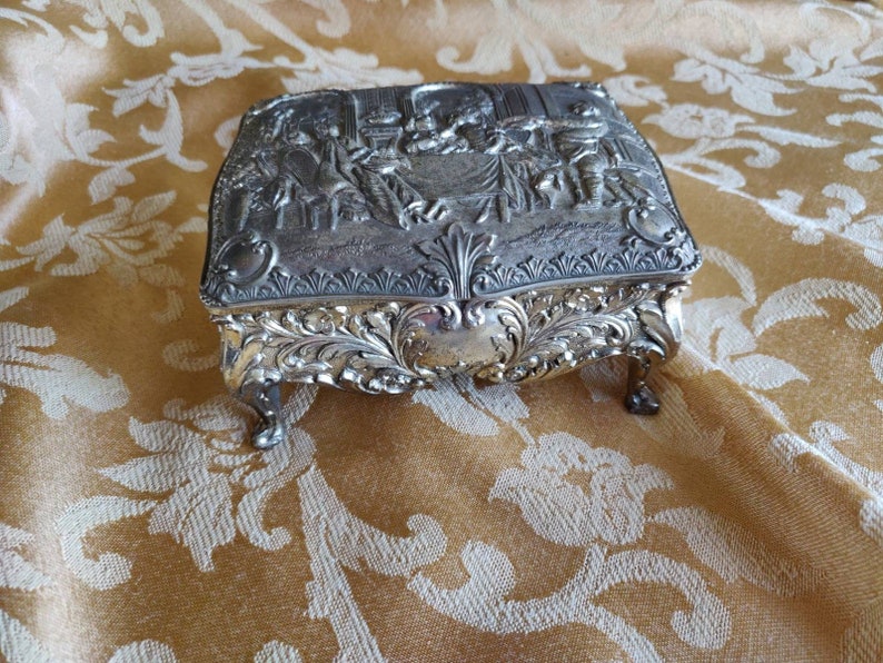 European Style Silver Jewelry Box with Relief Engraving and Velvet Interior