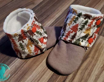 Trees Baby Booties | Stay On Booties | 6-9 Mths (4.5")