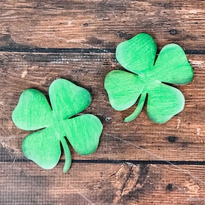 St. Patrick&#39;s Day Tiered Tray Decor: Shamrock, Rainbow, Gnome Signs