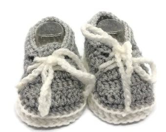 Baby announcement baby shoes new parents gift, welcome home baby booties grandson gifts, crochet sneakers new baby gift, newborn boy gift