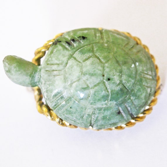 Carved Serpentine Turtle, 14K Gold Pin