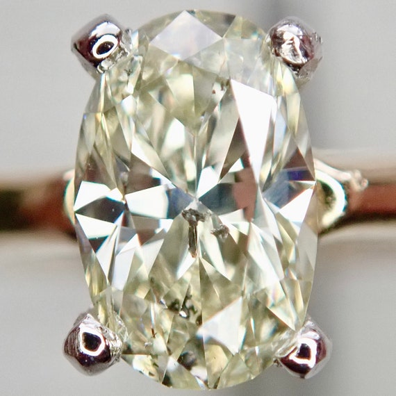Diamond Oval .83ct. Solitaire Ring - 18K - image 2