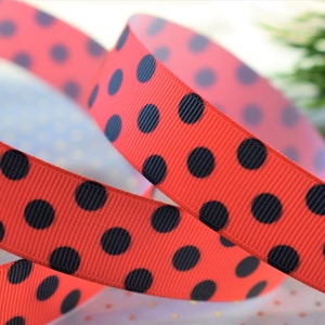 Ruban à pois rouges à points noirs, ruban à pois rouges, ruban imprimé grosgrain rouge, point noir, || à pois 3 verges de ruban - 22mm
