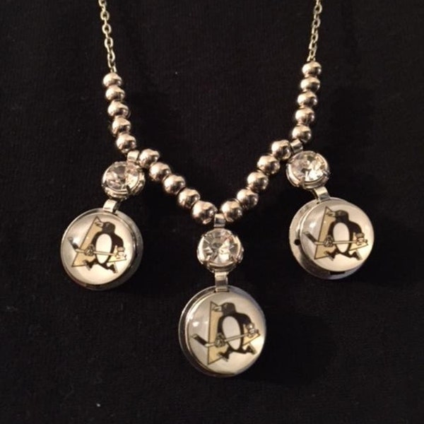 Pittsburgh sports snap necklace - Penguins, Steelers, Pirates - with interchangeable glass buttons