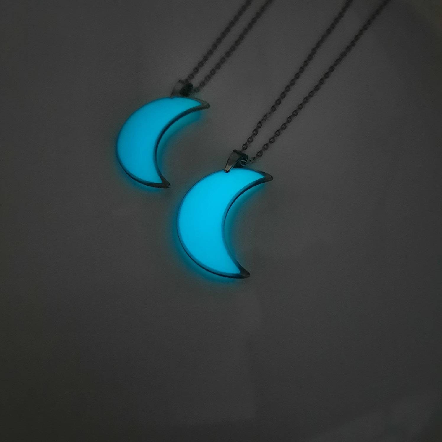 Blue moon necklace glow in the dark sale