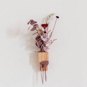 Hirondelle in chesnut. Stem vase for your dried flowers. Handmade in France image 3