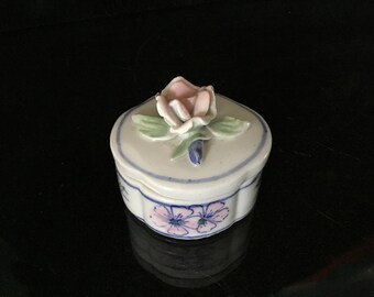 hand made limited edition Limoges Freyry antique floral jewelry box