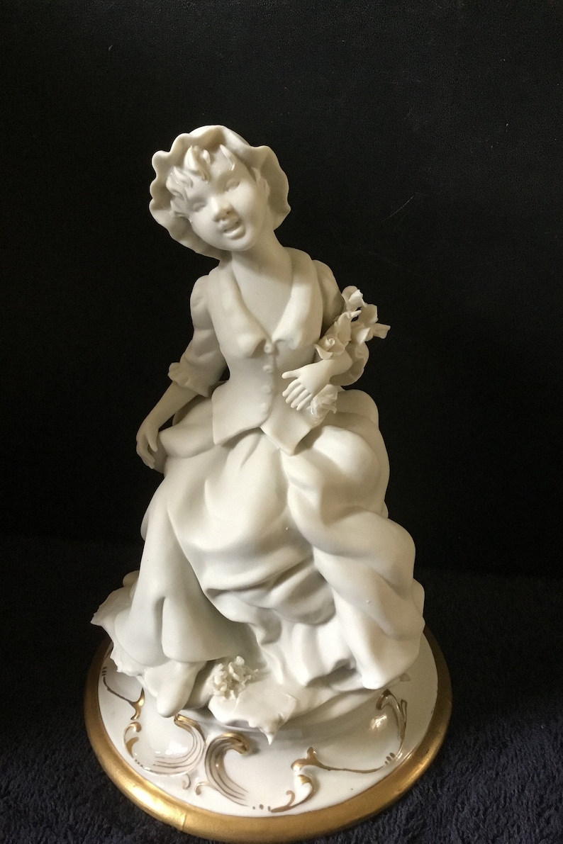 Rare Italian Porcelain Capodimonte Cesare villari figurine girl with  flowers dexis-iberica Fine Art Ceramics Art & Collectibles