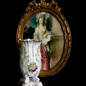 Porcelaine de Paris antique floral vase Napoleon III style Hand made