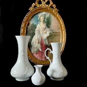 Royal KPM Bavaria German porcelain vintage  vasees with white details . Rare