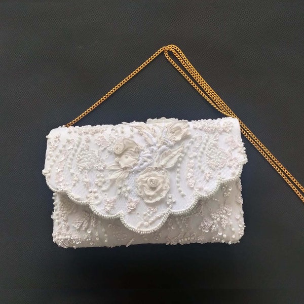 Pochette nuptiale Lacy Rose, pochette Brooklyn Rose, sac de mariage perlé blanc pur, sac à main en dentelle rose blanche, cadeau de sac de mariée en dentelle perlée