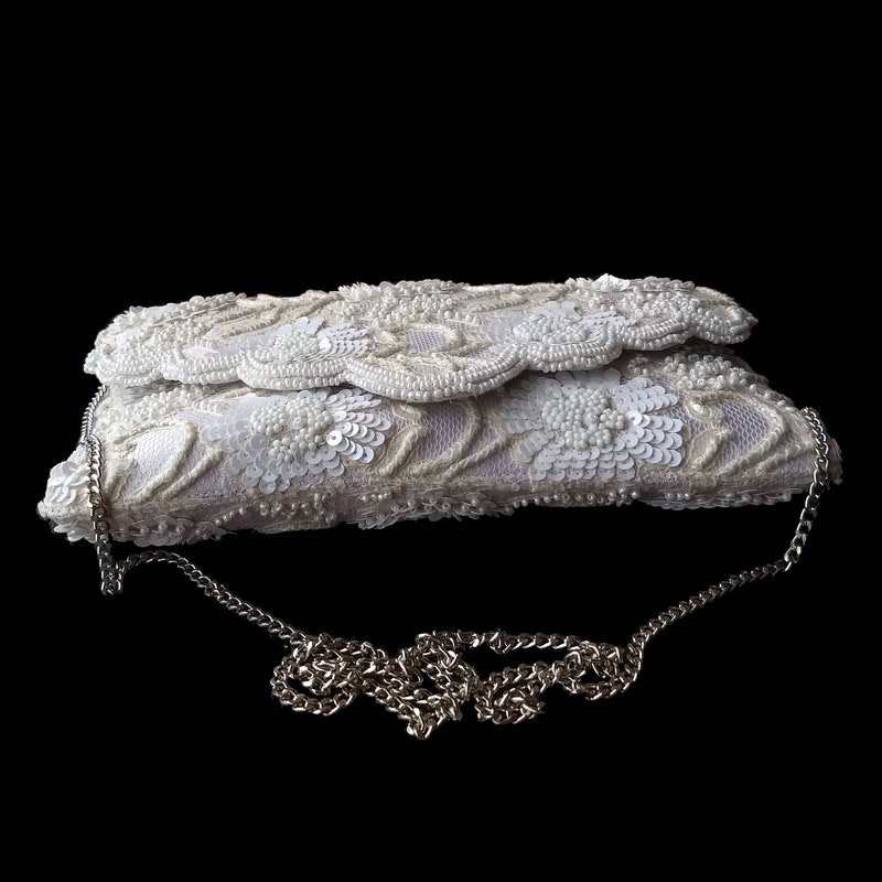 Santana Stich Clutch