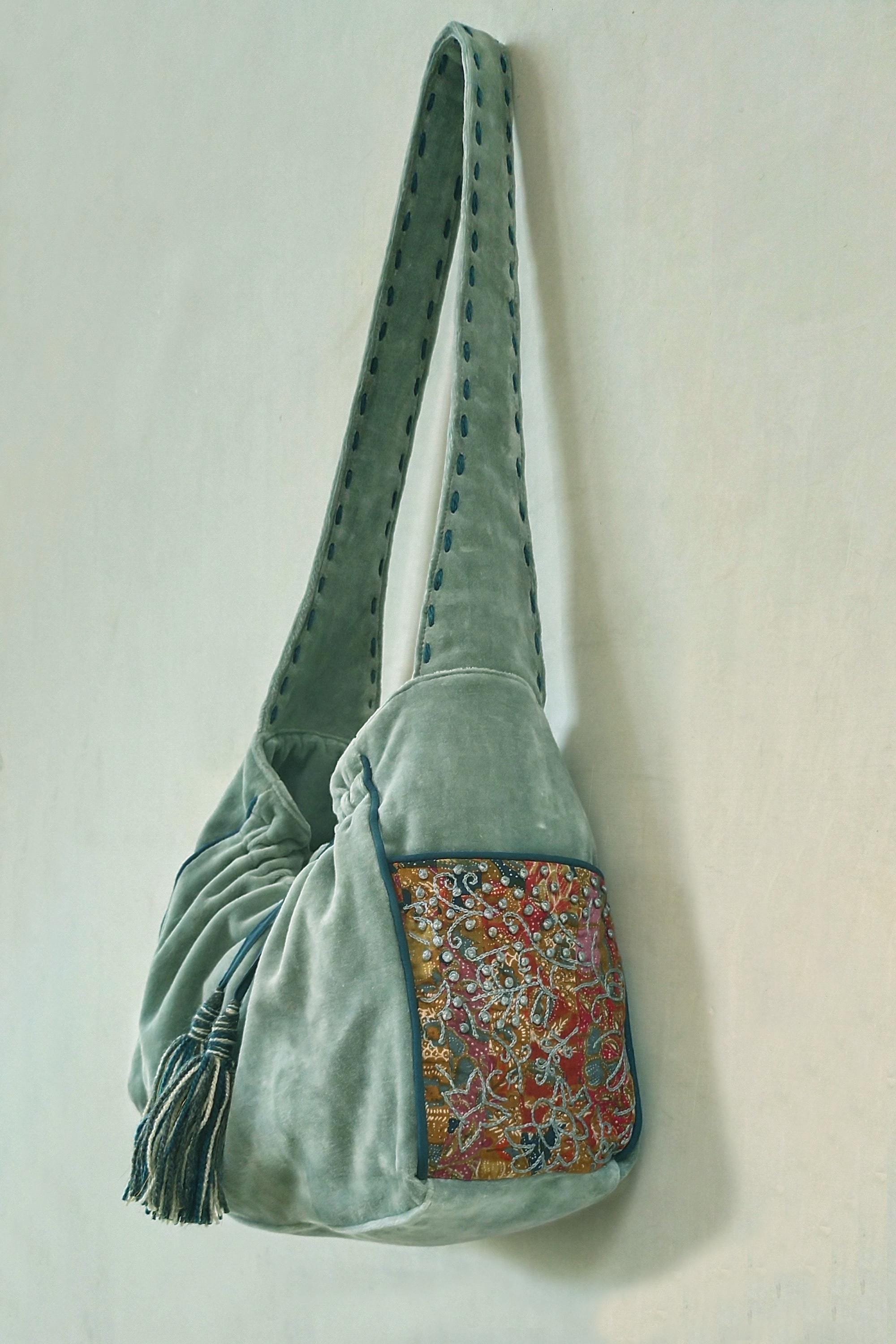 バッグ velour shoulder bag with long stole Crossbody Velvet Bag, Long Strap Velvet Shoulder Bag