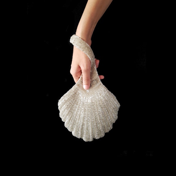 Bridal Clutch, Wedding Clutch, Shell Shaped Beaded Wristlet,Couture Silver Bead Bag,Art Deco Bride Purse,Designer Statement Piece