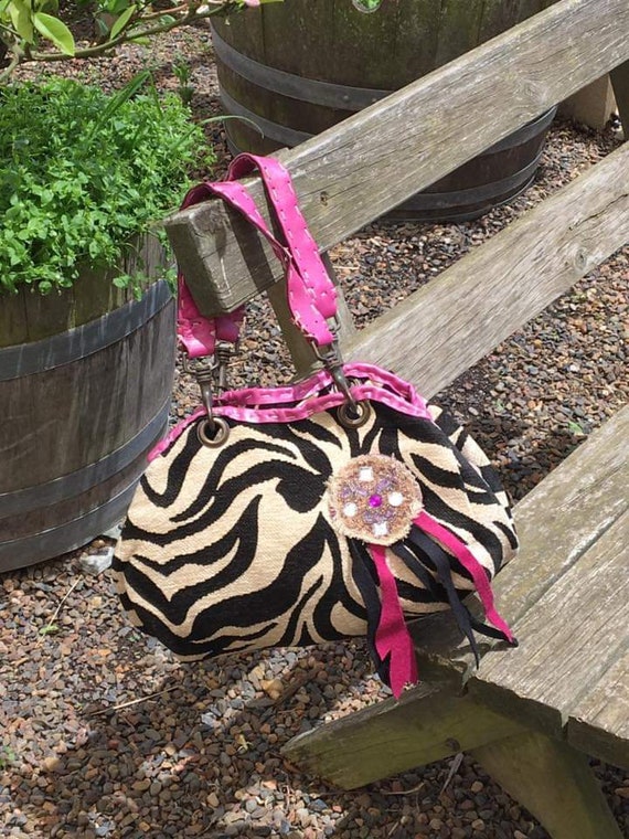 Designer Handbag Zebra Print Pink Leather Spacious Tote Bag 