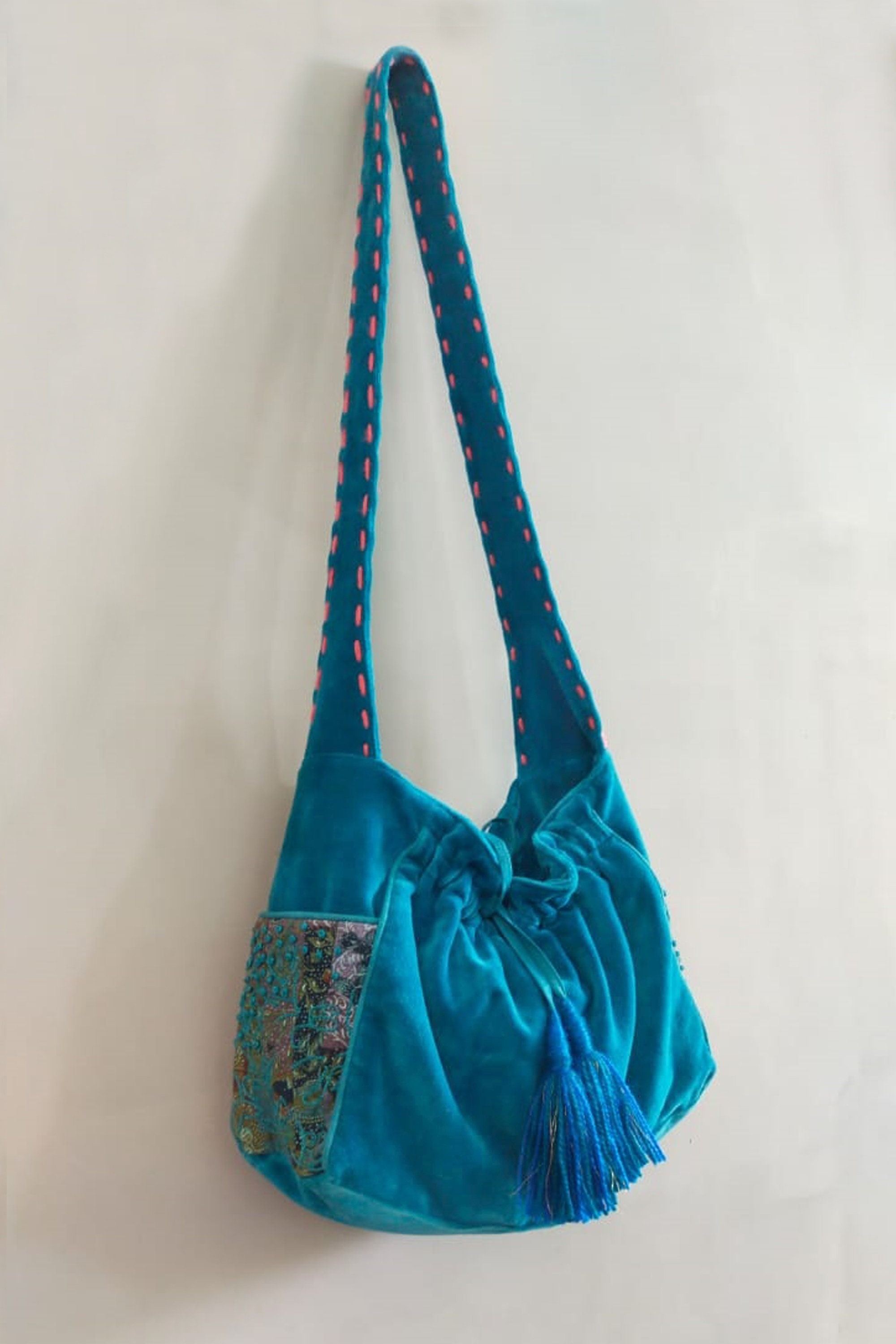 ★2023WT新作★GROVE★VELOUR BAG Crossbody Velvet Bag, Long Strap Velvet Shoulder Bag