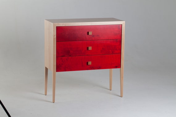 Tumult garage Efterår RED Transparent Stain MAPLE DRESSER/ Rot Kommode Aus - Etsy