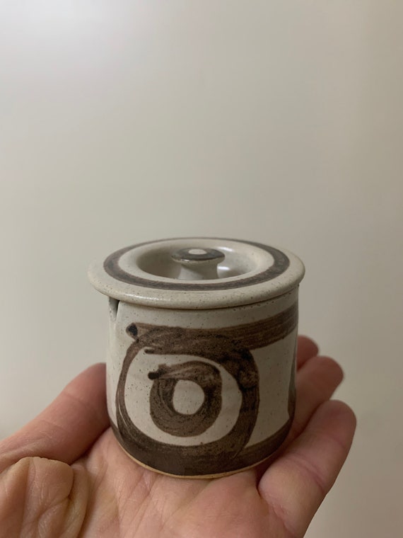 Vintage style miniature ceramic trinket bowl with 
