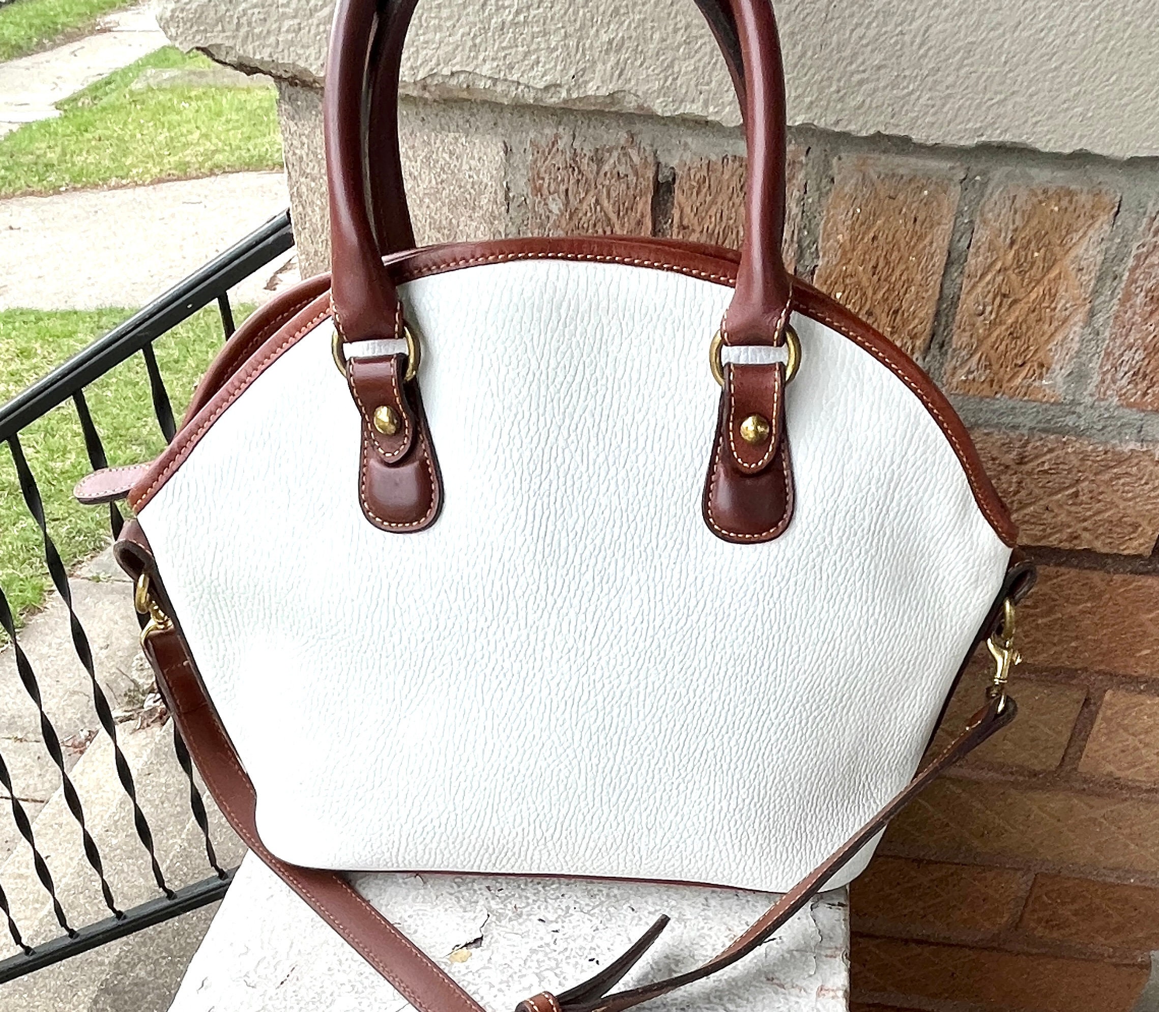 coach doctor shoulder bag vintage｜TikTok Search