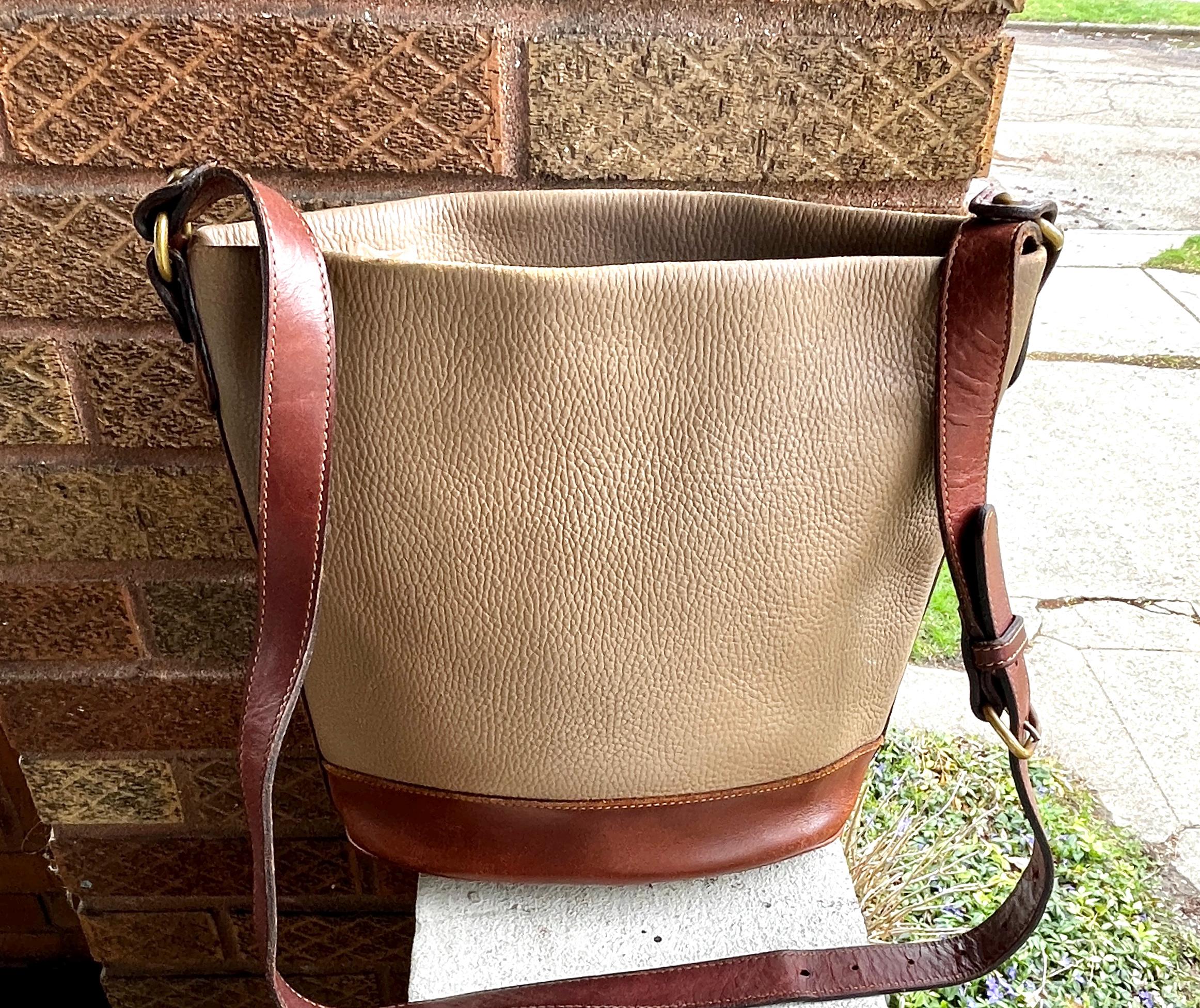 COACH Vintage 90s USA Sheridan Sheffield Bucket Zip Handmade