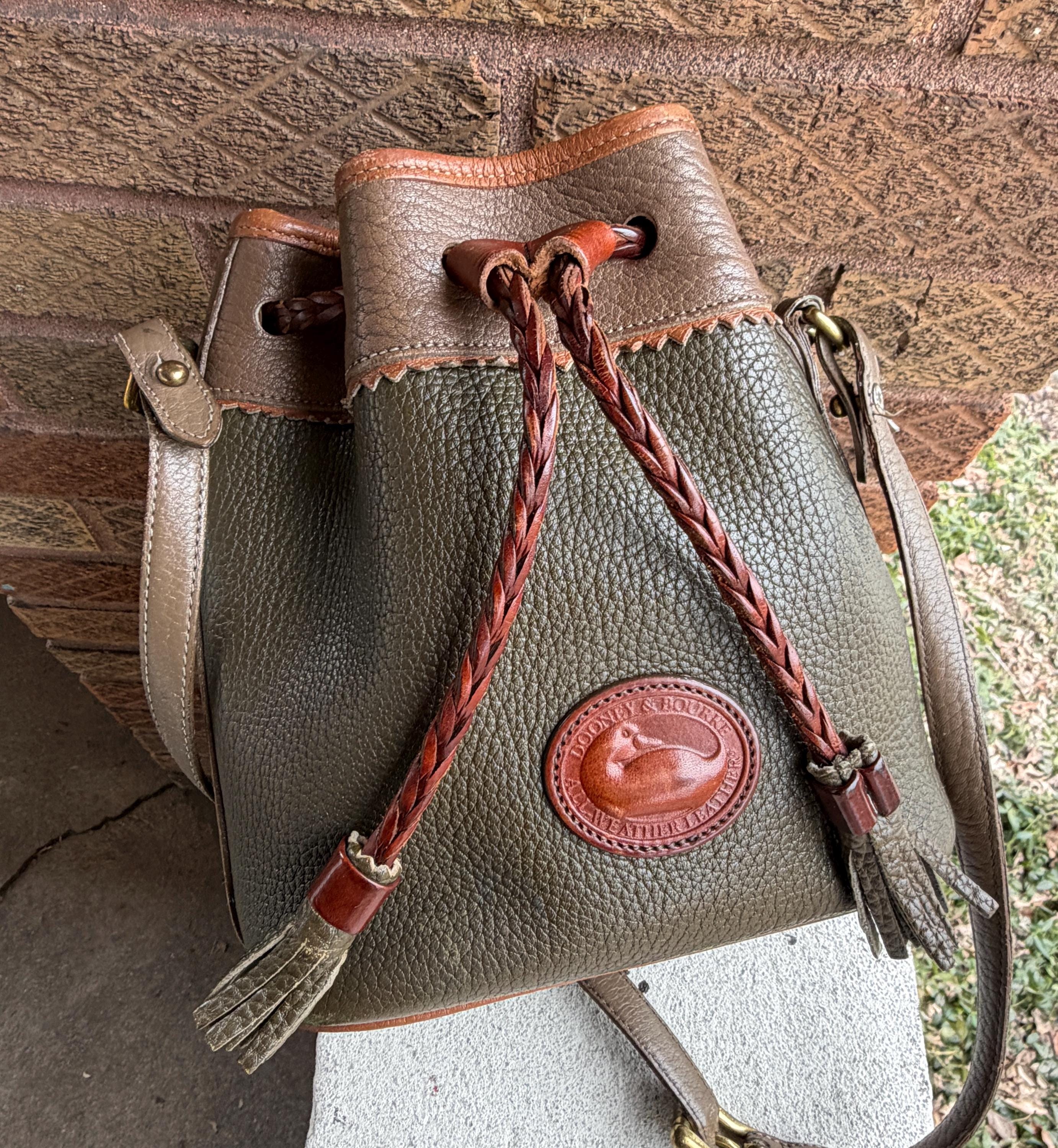 Vintage Dooney and Bourke Bucket Bag - Etsy display picture 3