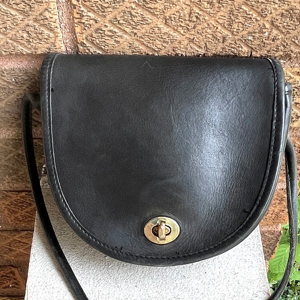 COACH USA NYC Original 80s Mini Small Dark Navy Black Saddle Thick Leather Rounded Half Moon Flap Turnlock Crossbody Bag Pouch Sturdy!