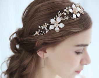 Handmade Vintage Style Gold Leaf Floral Pearl Bridal Hairband Hair Vine