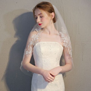 Ivory Cream Tulle 2 Layer Bridal Veil With Floral Lace Detail