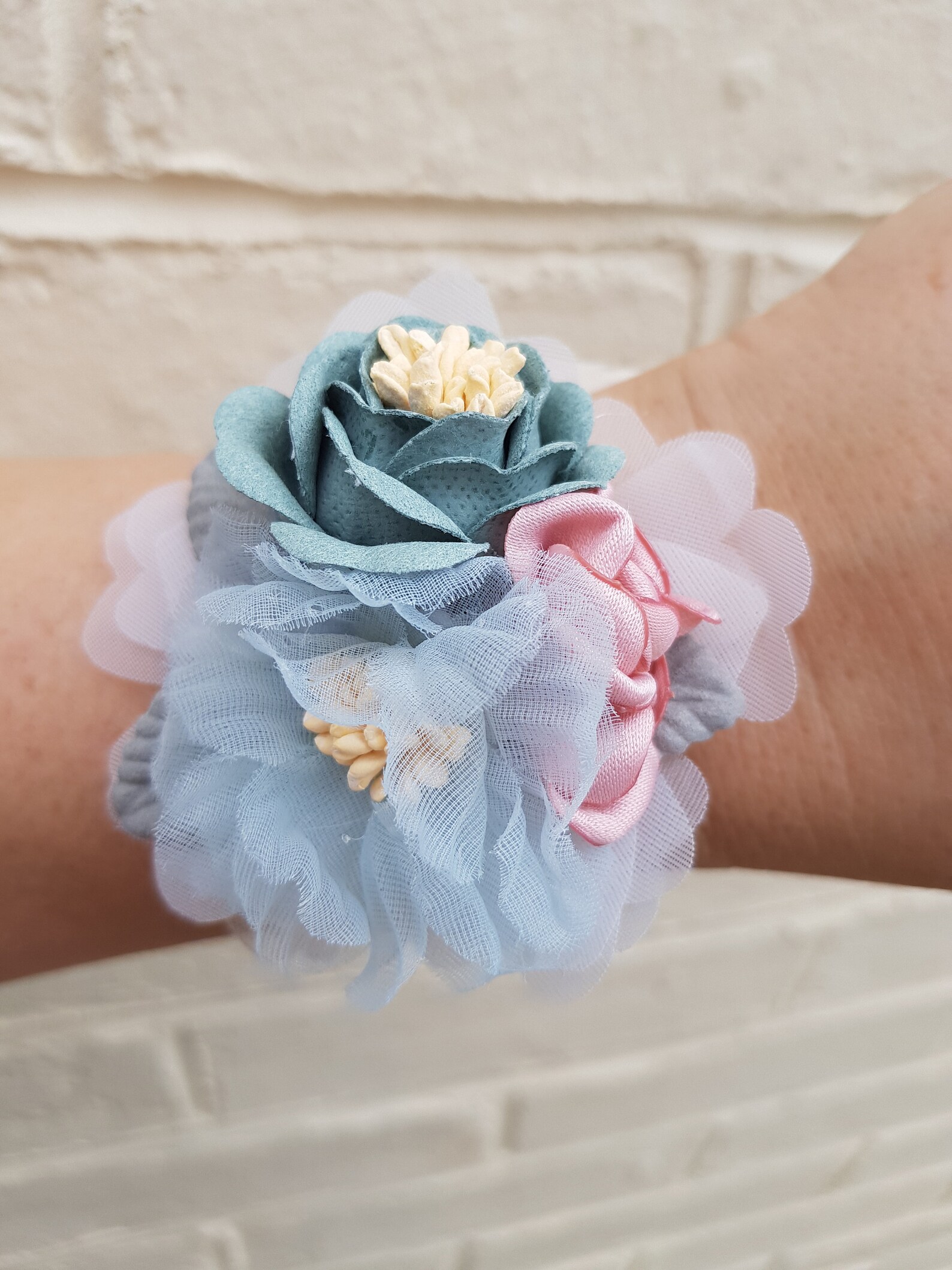 Blue & Pink Flower Wrist Corsage With Tulle Wrist Tie - Etsy