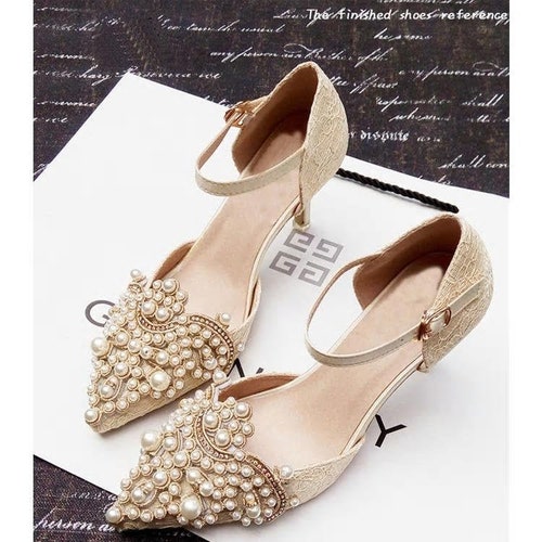 vintage gold wedding shoes