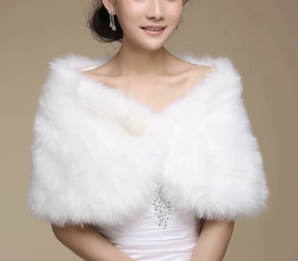 White faux fur shawl sale
