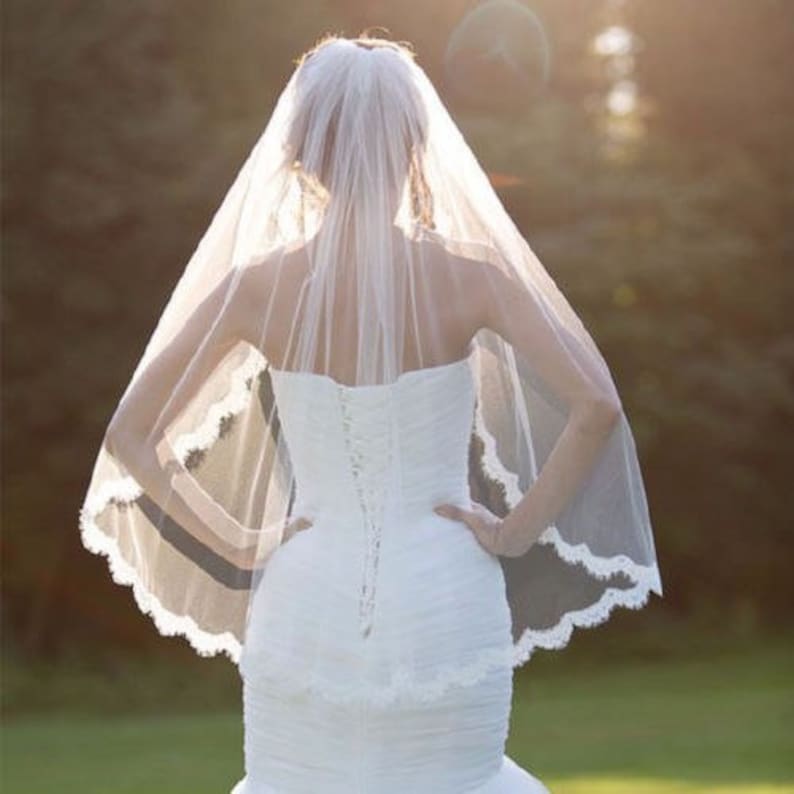 Classic Ivory Tulle 1 Layer Bridal Veil With Lace Trim Edging - Etsy