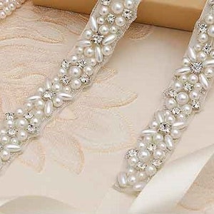 Ivory Cream Ribbon Bridal Sash Adorned with Pearls & Rhinestones On A Long Silver Setting 51cm Applique