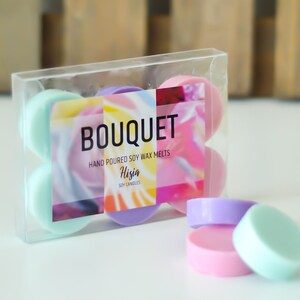 Bouquet: 100% Soy Wax Melt Floral Collection Hand Poured, Assortment of Aromatically Scented Melts image 1